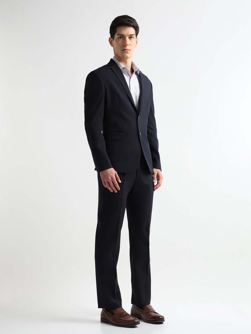 Arrow Black Solid Tailored Fit Suit