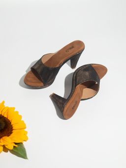 Inc.5 - Gold Party Heels