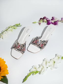 Inc.5 - White Casual Spool Heels