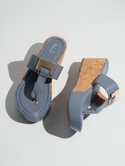 Inc.5 - Grey Casual Wedges