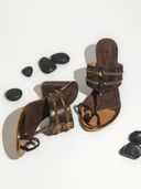 Bronze color option, Sold out, Currently selected