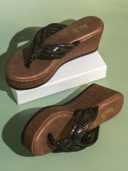 Inc.5 - Women Gold Party Wedges