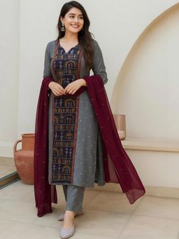 Gahan - Womens Viscose Rayon Straight Printed Kurta with Pant & Dupatta - Grey