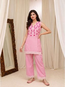 Label Shaurya Sanadhya - Sort Pink Kurti with Pants