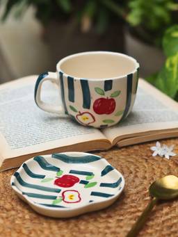WEAVING HOMES - Set of 2 - Apple Mug and Handmade Dessert Plate