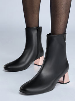 Twenty Dresses by Nykaa Fashion - Black High Ankle Kitten Block Heel Boots for Women
