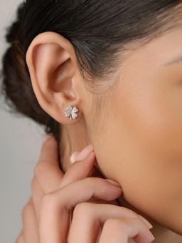 Nistra - 925 Sterling Silver Petal Luck Earrings