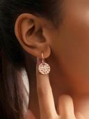 Rose Gold color option