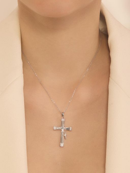 Nistra 925 Sterling Silver Cubic Zirconia Serene Faith Cross Necklace (Adjustable)