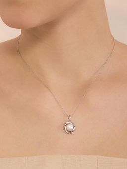 Nistra - 925 Sterling Silver Pearl Perfect Bloom Necklace (Adjustable)