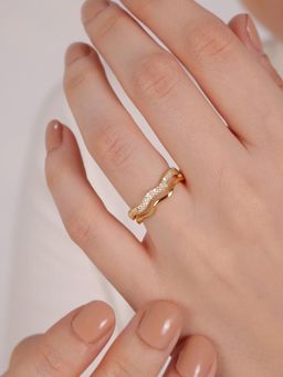 Nistra - 925 Sterling Silver Ripple Shine Ring (Adjustable)