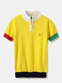 United Colors of Benetton - Regular Fit High Neck Solid T-Shirt