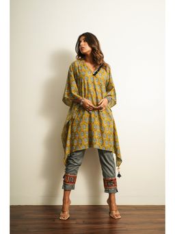 Keva Clothing - Kaftan And Pants (Set of 2)