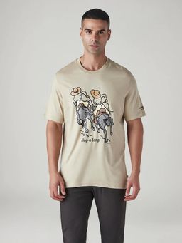 Levi's - Mens Beige Graphic T-Shirt