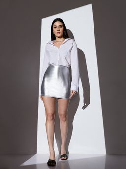 Globus - Women Silver Mid-Rise Solid Metallic Stretchable Mini Party Pencil Skirt