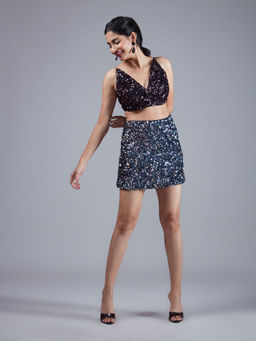 Twenty Dresses by Nykaa Fashion - Black and Wine Sequined Plunge Neck Fitted Crop Top
