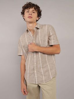 American Eagle - Men Brown Poolside Striped Button-Up Shirt