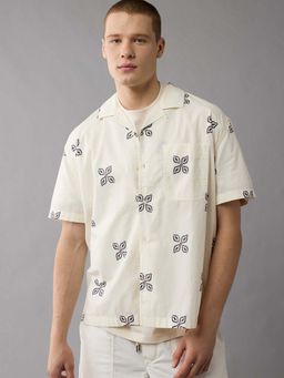 American Eagle - Men White Printed Button-Up Poolside Shirt