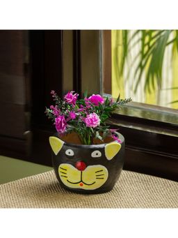ExclusiveLane - Meek Meow Handmade and Hand Painted Planter Pot In Terracotta (5 Inches)