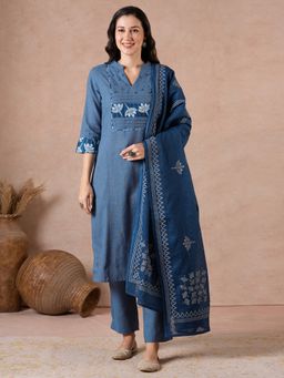 Kami Kubi - Straight Fit Textured Kurta with Pant and Dupatta with Floral Indigo Trims