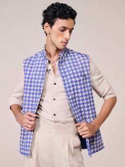 S&N by Shantnu Nikhil - Beige Rayon Blend Sleeveless Waistcoat
