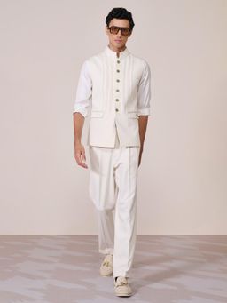 S&N by Shantnu Nikhil - Off White Knitted Sleeveless Waistcoat