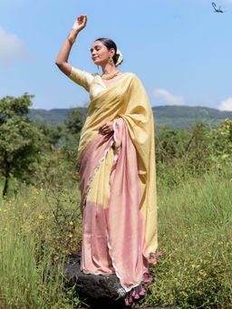 Suta - Women Mauve Cotton Woven Saree