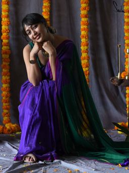 Suta - Women Purple Cotton Solid/Plain Saree