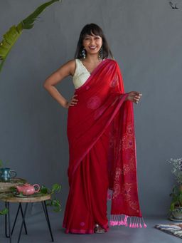 Suta - Women Red Cotton Embroidered Saree