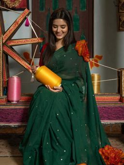 Suta - Women Green Cotton Embroidered Saree