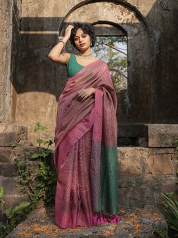 Suta - Women Magenta Cotton Woven Saree