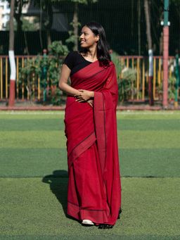 Suta - Women Red Cotton Solid/Plain Saree