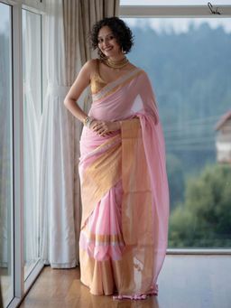Suta - Women Pink Cotton Woven Saree