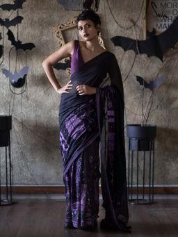 Suta - Women Black Cotton Printed Saree