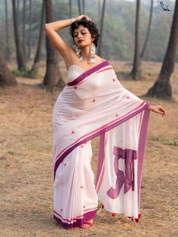 Suta - Women Pink Viscose Printed Saree