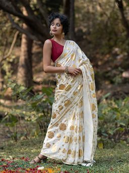 Suta - Women Gold Cotton Printed Saree