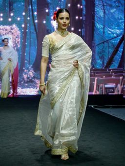 Suta - Women White Silk Embellished/Sequined Saree