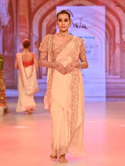 Suta - Women Off White Organza Embellished/Sequined Saree