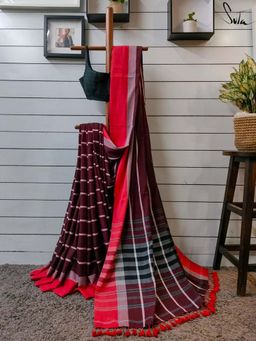 Suta - Women Maroon Cotton Printed Saree