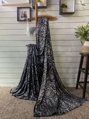 Black color option, Currently selected