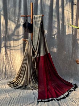 Suta - Women Grey Cotton Woven Saree
