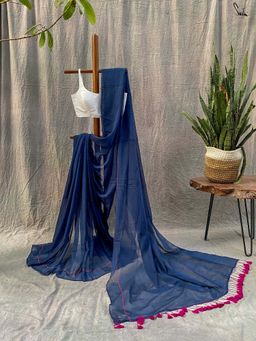 Suta - Women Blue Cotton Solid/Plain Saree