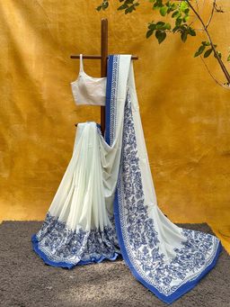 Suta - Women White Cotton Printed Saree