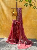 Maroon color option, Currently selected