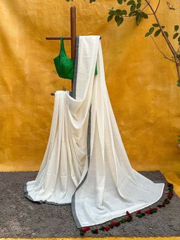Suta - Women Off White Cotton Woven Saree
