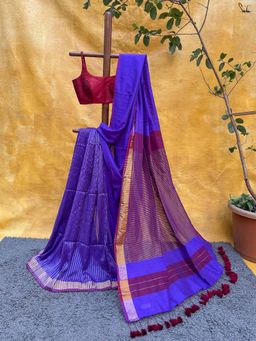 Suta - Women Purple Cotton Woven Saree