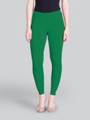 Green color option, Currently selected