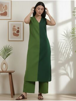 Pink Fort - Cotton Colourblock Sleeveless Kurta With Pant - Green