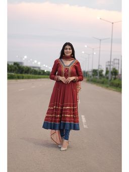 Payal Dawar - Embellished Gota Ghungroo Anarkali Kurta with Churidar and Dupatta (Set of 3)