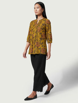 max - Women Yellow Floral Print Straight Kurti
